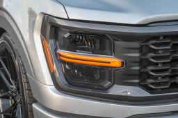 Ford F-150 STX 4WD SuperCrew 5.5' Box 2025