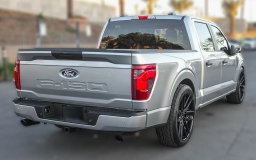 Ford F-150 STX 4WD SuperCrew 5.5' Box 2025