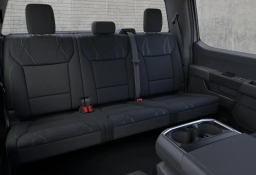 Ford F-150 STX 4WD SuperCrew 5.5' Box 2025