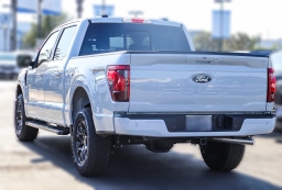 Ford F-150 XLT 4WD SuperCrew 5.5' Box 2026