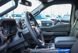 Ford F-150 XLT 4WD SuperCrew 5.5' Box 2026