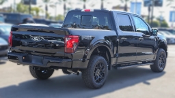 Ford F-150 XLT 4WD SuperCrew 5.5' Box 2026
