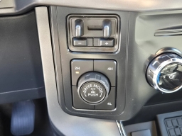 Ford F-150 XLT 4WD SuperCrew 5.5' Box 2026
