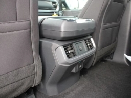 Ford F-150 XLT 4WD SuperCrew 5.5' Box 2026