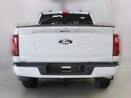 Ford F-150 XLT 4WD SuperCrew 5.5' Box 2026