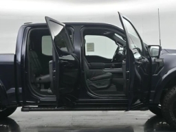 Ford F-150 XLT 4WD SuperCrew 5.5' Box 2025