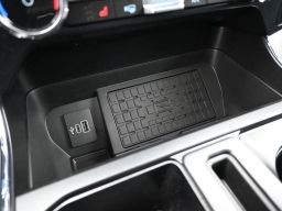 Ford F-150 XLT 4WD SuperCrew 5.5' Box 2025