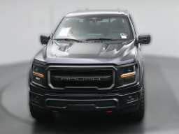 Ford F-150 XLT 4WD SuperCrew 5.5' Box 2025