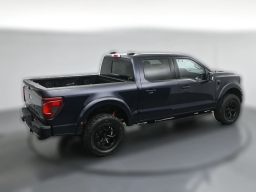Ford F-150 XLT 4WD SuperCrew 5.5' Box 2025