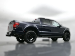 Ford F-150 XLT 4WD SuperCrew 5.5' Box 2025