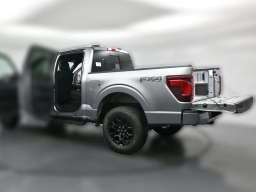 Ford F-150 XLT 4WD SuperCrew 5.5' Box 2026