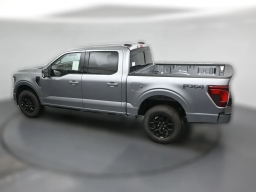 Ford F-150 XLT 4WD SuperCrew 5.5' Box 2026