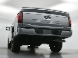 Ford F-150 XLT 4WD SuperCrew 5.5' Box 2026