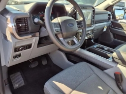 Ford F-150 XLT 4WD SuperCrew 5.5' Box 2026