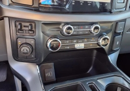 Ford F-150 XLT 4WD SuperCrew 5.5' Box 2026