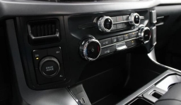 Ford F-150 XLT 4WD SuperCrew 5.5' Box 2026