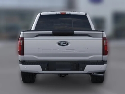Ford F-150 XLT 4WD SuperCrew 5.5' Box 2026