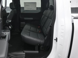 Ford F-150 XLT 4WD SuperCrew 5.5' Box 2025