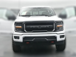 Ford F-150 XLT 4WD SuperCrew 5.5' Box 2025