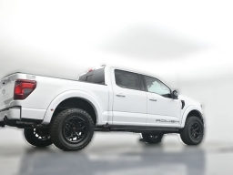 Ford F-150 XLT 4WD SuperCrew 5.5' Box 2025