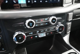 Ford F-150 XLT 4WD SuperCrew 5.5' Box 2026