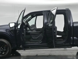 Ford F-150 XLT 4WD SuperCrew 5.5' Box 2026