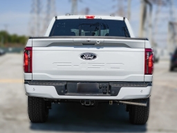 Ford F-150 XLT 4WD SuperCrew 5.5' Box 2026