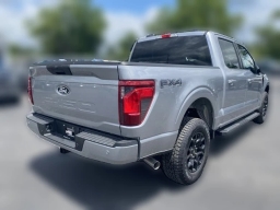 Ford F-150 XLT 4WD SuperCrew 5.5' Box 2026