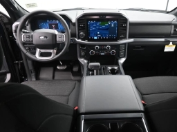 Ford F-150 XLT 4WD SuperCrew 5.5' Box 2026