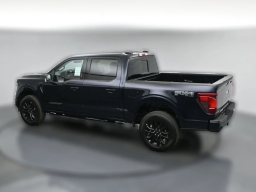 Ford F-150 XLT 4WD SuperCrew 5.5' Box 2026