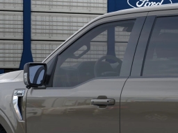 Ford F-150 XLT 4WD SuperCrew 5.5' Box 2026