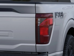 Ford F-150 XLT 4WD SuperCrew 5.5' Box 2026