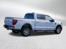 Ford F-150 XLT 4WD SuperCrew 5.5' Box 2025