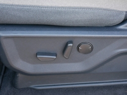 Ford F-150 XLT 4WD SuperCrew 5.5' Box 2025