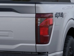 Ford F-150 XLT 4WD SuperCrew 5.5' Box 2025