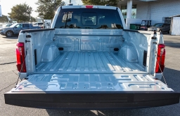 Ford F-150 XLT 4WD SuperCrew 5.5' Box 2026