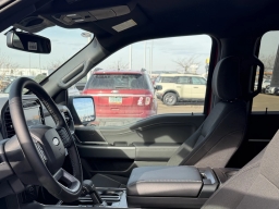 Ford F-150 XLT 4WD SuperCrew 5.5' Box 2025