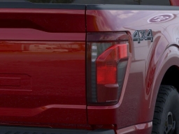 Ford F-150 XLT 4WD SuperCrew 5.5' Box 2025