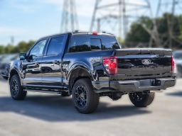Ford F-150 XLT 4WD SuperCrew 5.5' Box 2026
