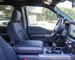 Ford F-150 XLT 4WD SuperCrew 5.5' Box 2026