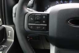 Ford F-150 XLT 4WD SuperCrew 5.5' Box 2026