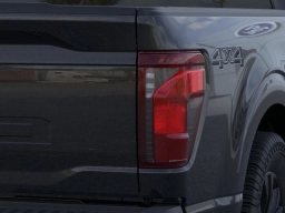 Ford F-150 XLT 4WD SuperCrew 5.5' Box 2026
