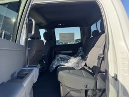 Ford F-150 XLT 4WD SuperCrew 5.5' Box 2026