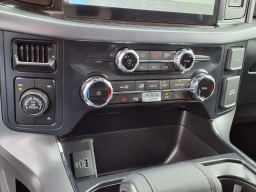 Ford F-150 XLT 4WD SuperCrew 5.5' Box 2026