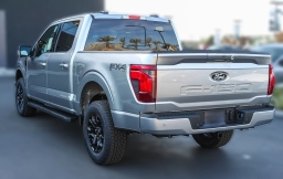 Ford F-150 XLT 4WD SuperCrew 5.5' Box 2026