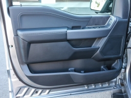 Ford F-150 XLT 4WD SuperCrew 5.5' Box 2026