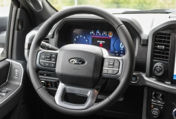 Ford F-150 XLT 4WD SuperCrew 5.5' Box 2026