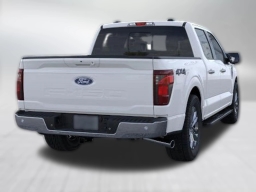 Ford F-150 XLT 4WD SuperCrew 5.5' Box 2026