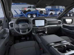 Ford F-150 XLT 4WD SuperCrew 5.5' Box 2026