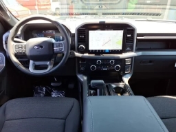 Ford F-150 XLT 4WD SuperCrew 5.5' Box 2026